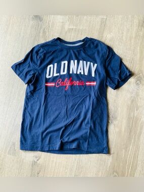 Old Navy Red, White, & Blue Tee Boys Medium 8